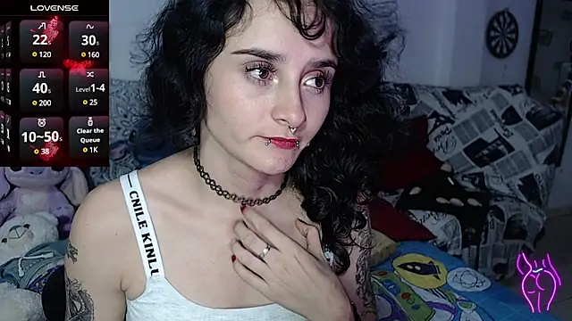 kitty22  online show from January 23, 11:26 pm