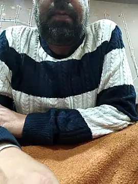 lund lol online show from January 6, 11:03 am