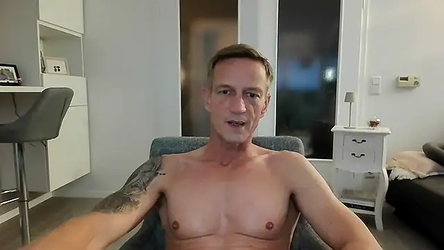 dirks71 online show from September 8, 5:12 pm