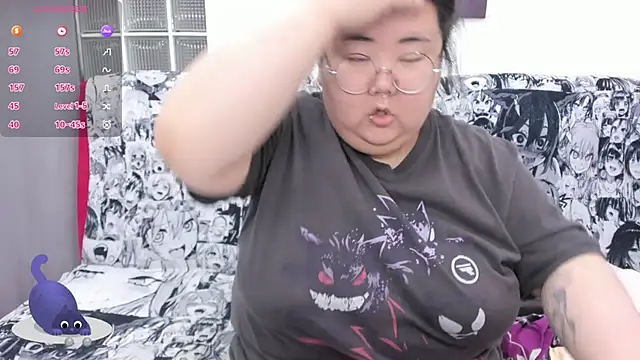 Nadine asian online show from October 31, 8:26 am