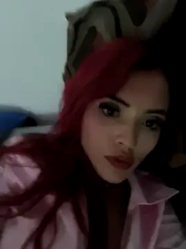 Snapshot of lady_scarlettt chatting on December 29, 2:52 pm lady scarlettt online show from December 29, 2:52 pm