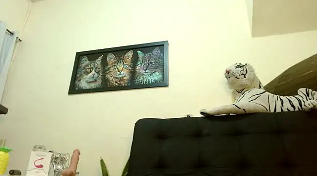 Snapshot of lady_scarlettt chatting on March 3, 6:48 am lady scarlettt online show from March 3, 6:48 am