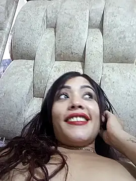 lady scarlettt online show from October 21, 5:30 am