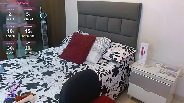 Daniella Fellers online show from October 18, 11:55 am