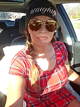 Snapshot of Erotic_and_Exotic chatting on December 7, 8:05 pm Erotic and Exotic online show from December 7, 8:05 pm