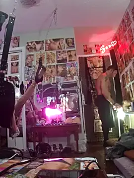 luvs2cumm69 online show from March 22, 5:06 am