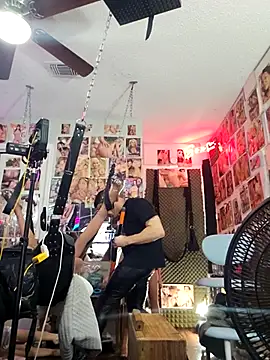 luvs2cumm69 online show from October 21, 2:34 am