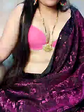 Traditional Housewife  online show from December 14, 2:53 pm