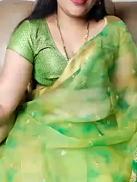 Traditional Housewife  online show from January 8, 3:28 pm
