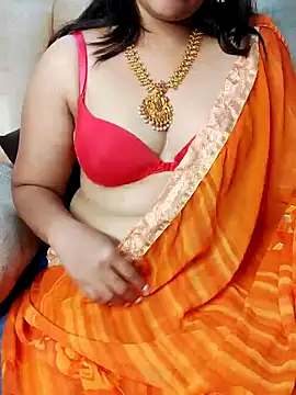 Traditional Housewife  online show from February 6, 9:11 am