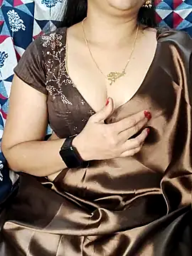 Traditional Housewife  online show from September 16, 2:23 am