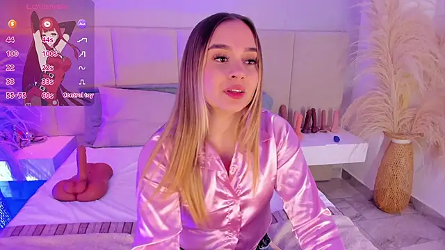 sofia pamela online show from February 19, 7:16 pm