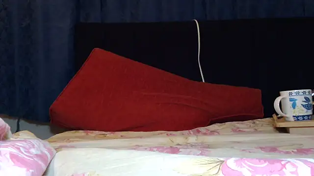 kendalkitty1 online show from December 14, 3:36 pm