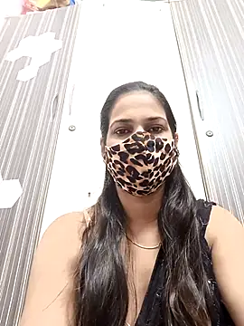 Snapshot of indianliza chatting on February 16, 5:58 am indianliza online show from February 16, 5:58 am