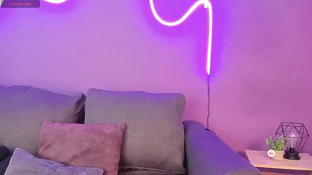 Snapshot of lanna_bx chatting on October 7, 7:22 pm lanna bx online show from October 7, 7:22 pm