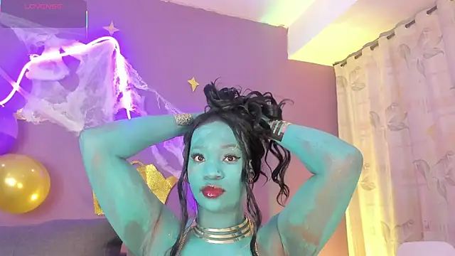 Snapshot of lanna_bx chatting on October 11, 8:07 pm lanna bx online show from October 11, 8:07 pm