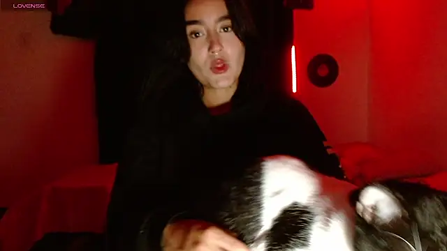 Snapshot of ludo_kitty chatting on July 6, 12:18 am ludo kitty online show from July 6, 12:18 am