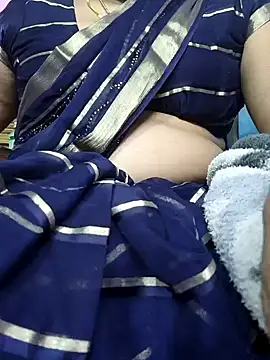 Snapshot of Ritasingh-0461 chatting on January 29, 5:51 am Ritasingh-0461 online show from January 29, 5:51 am