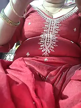 Snapshot of Ritasingh-0461 chatting on February 6, 4:31 am Ritasingh-0461 online show from February 6, 4:31 am