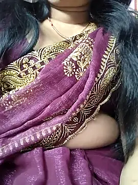 Snapshot of Ritasingh-0461 chatting on February 13, 4:11 am Ritasingh-0461 online show from February 13, 4:11 am