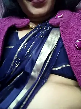 Snapshot of Ritasingh-0461 chatting on February 14, 12:47 pm Ritasingh-0461 online show from February 14, 12:47 pm