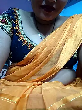 Snapshot of Ritasingh-0461 chatting on February 20, 11:31 am Ritasingh-0461 online show from February 20, 11:31 am