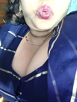 Snapshot of Ritasingh-0461 chatting on March 10, 7:53 am Ritasingh-0461 online show from March 10, 7:53 am