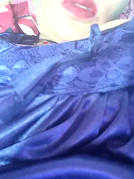 Snapshot of Ritasingh-0461 chatting on March 14, 7:26 am Ritasingh-0461 online show from March 14, 7:26 am