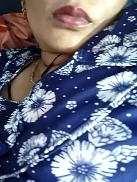 Snapshot of Ritasingh-0461 chatting on March 16, 6:42 am Ritasingh-0461 online show from March 16, 6:42 am