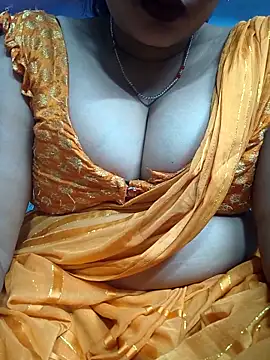 Snapshot of Ritasingh-0461 chatting on March 18, 10:03 am Ritasingh-0461 online show from March 18, 10:03 am