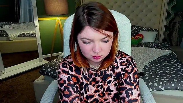 RosieMoons online show from January 31, 5:09 am