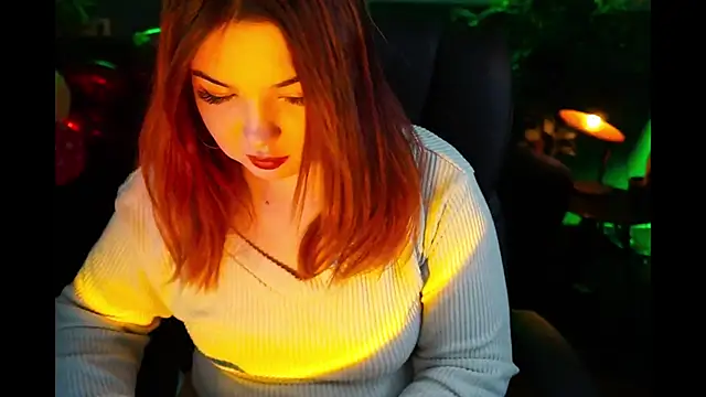 RosieMoons online show from February 21, 1:55 am