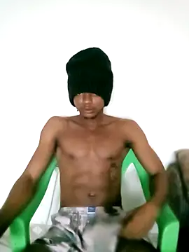 Snapshot of Samir4123 chatting on February 13, 4:22 am Samir4123 online show from February 13, 4:22 am