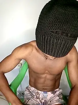 Snapshot of Samir4123 chatting on February 28, 1:05 am Samir4123 online show from February 28, 1:05 am