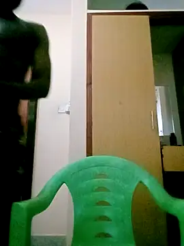 Snapshot of Samir4123 chatting on October 9, 3:37 am Samir4123 online show from October 9, 3:37 am