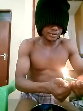 Snapshot of Samir4123 chatting on October 18, 7:31 am Samir4123 online show from October 18, 7:31 am