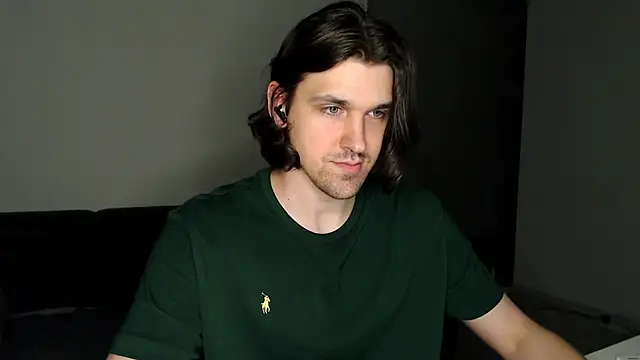 Snapshot of boy_next_door_1 chatting on June 12, 8:52 pm boy next door 1 online show from June 12, 8:52 pm