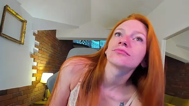 Aliceginger99 online show from November 5, 6:13 am