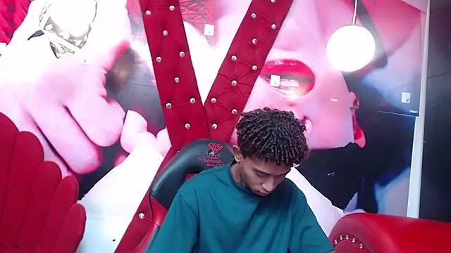 sexy blacks  online show from September 26, 12:31 pm