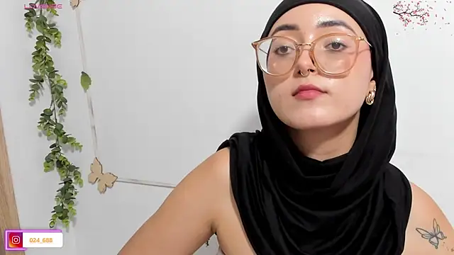 aysel elid online show from May 26, 11:23 pm
