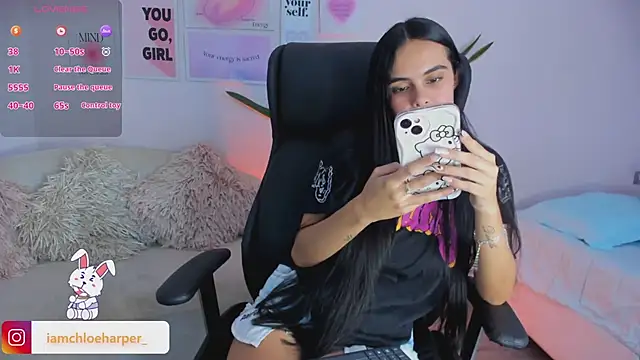 ChloeHarper  online show from January 24, 6:46 pm