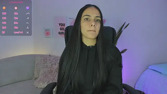 ChloeHarper  online show from February 25, 11:41 am