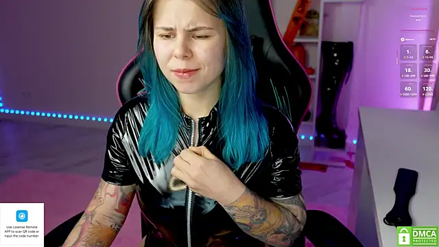 Latex Kitty online show from October 10, 3:44 pm