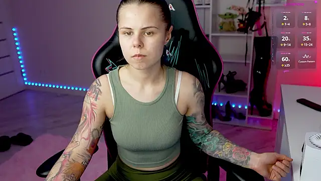 Latex Kitty online show from January 31, 7:11 pm