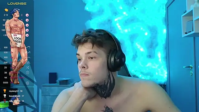 DENIS HERE online show from December 7, 5:42 pm