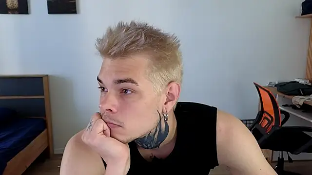 DENIS HERE online show from September 10, 8:25 am