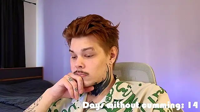 Snapshot of DENIS_HERE chatting on March 31, 9:43 am DENIS HERE online show from March 31, 9:43 am