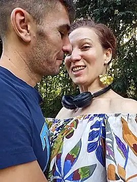 Exhibitionsplit online show from October 22, 11:10 am