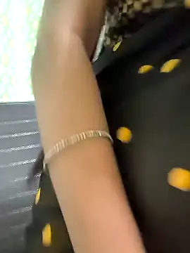 Shreya727 online show from October 19, 6:41 pm