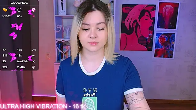 cutie mili online show from February 11, 8:52 pm